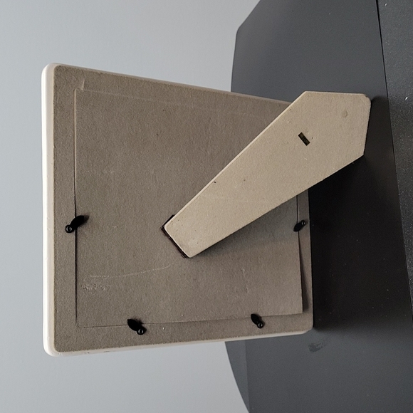 Quilted Ceramic Shabby Chic Floral Large Picture Frame - Picture 6 of 9